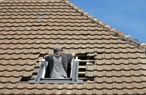 Pose de velux - Fesches-le-Châtel